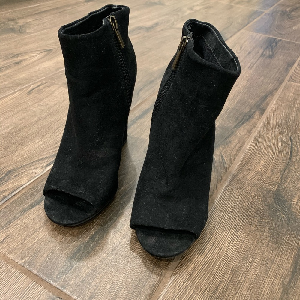 8M Black Suede Look Open Toe Booties - Picture 2 of 3